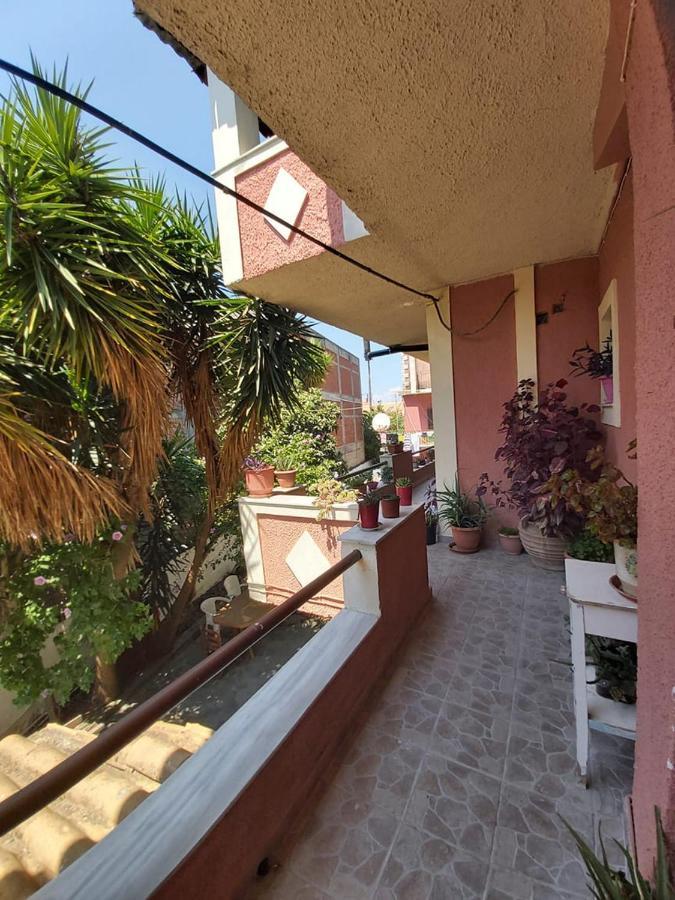 Eugenia Apartment Perama  Luaran gambar